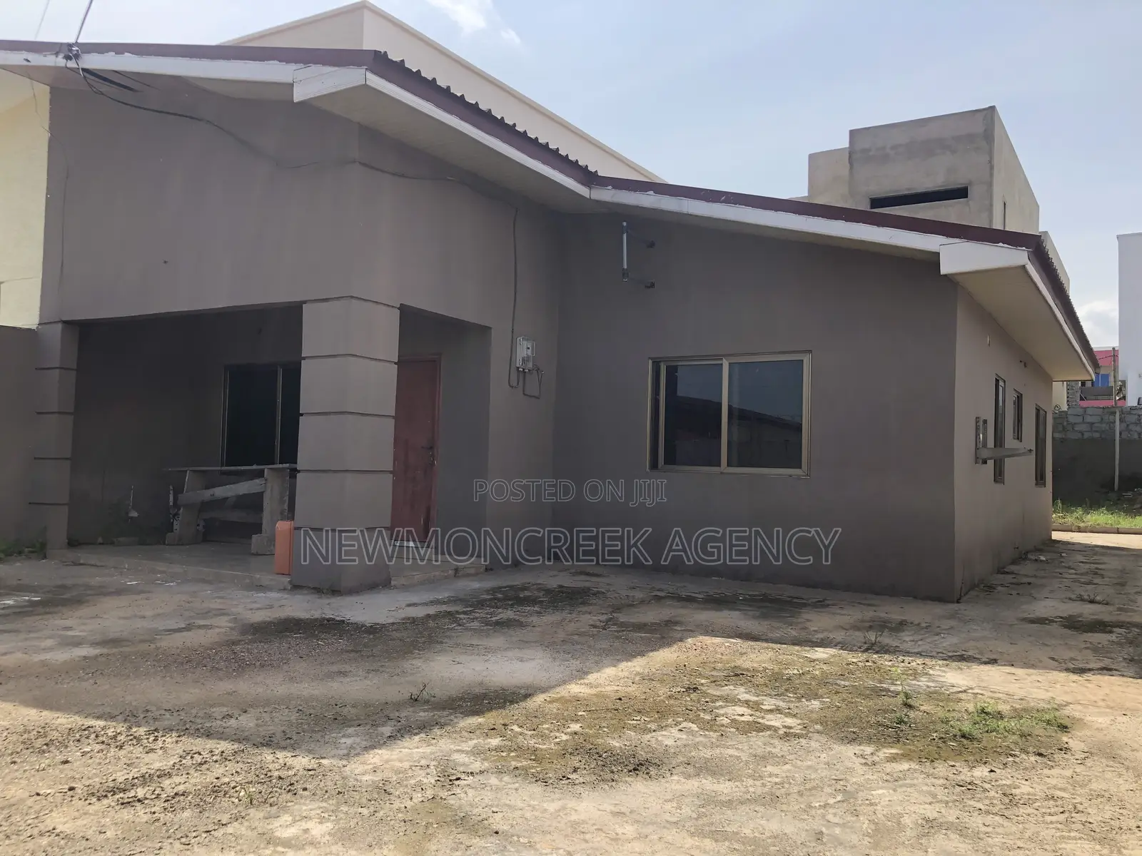 2bdrm Bungalow in East Legon Hills, Accra Metropolitan for rent