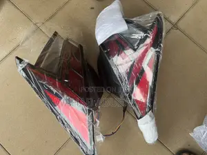 Hyundai Elantra 2025 Taillight Pair