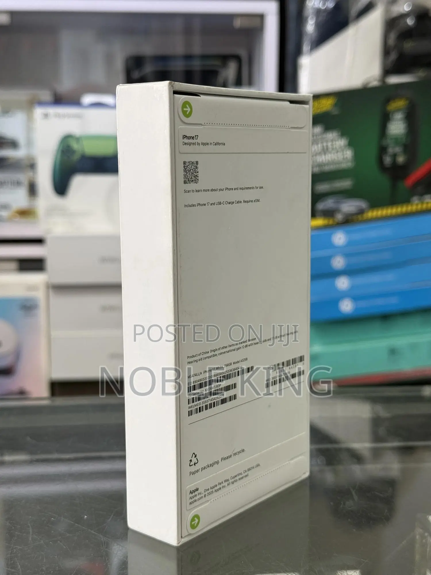 New Apple iPhone 17 256 GB White