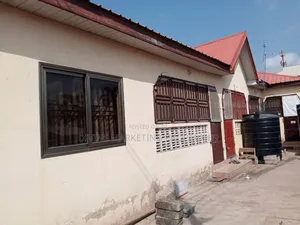 4bdrm Apartment in Adam Nana, Kasoa for sale