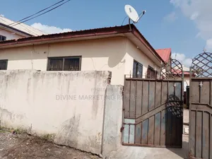 4bdrm Apartment in Adam Nana, Kasoa for sale