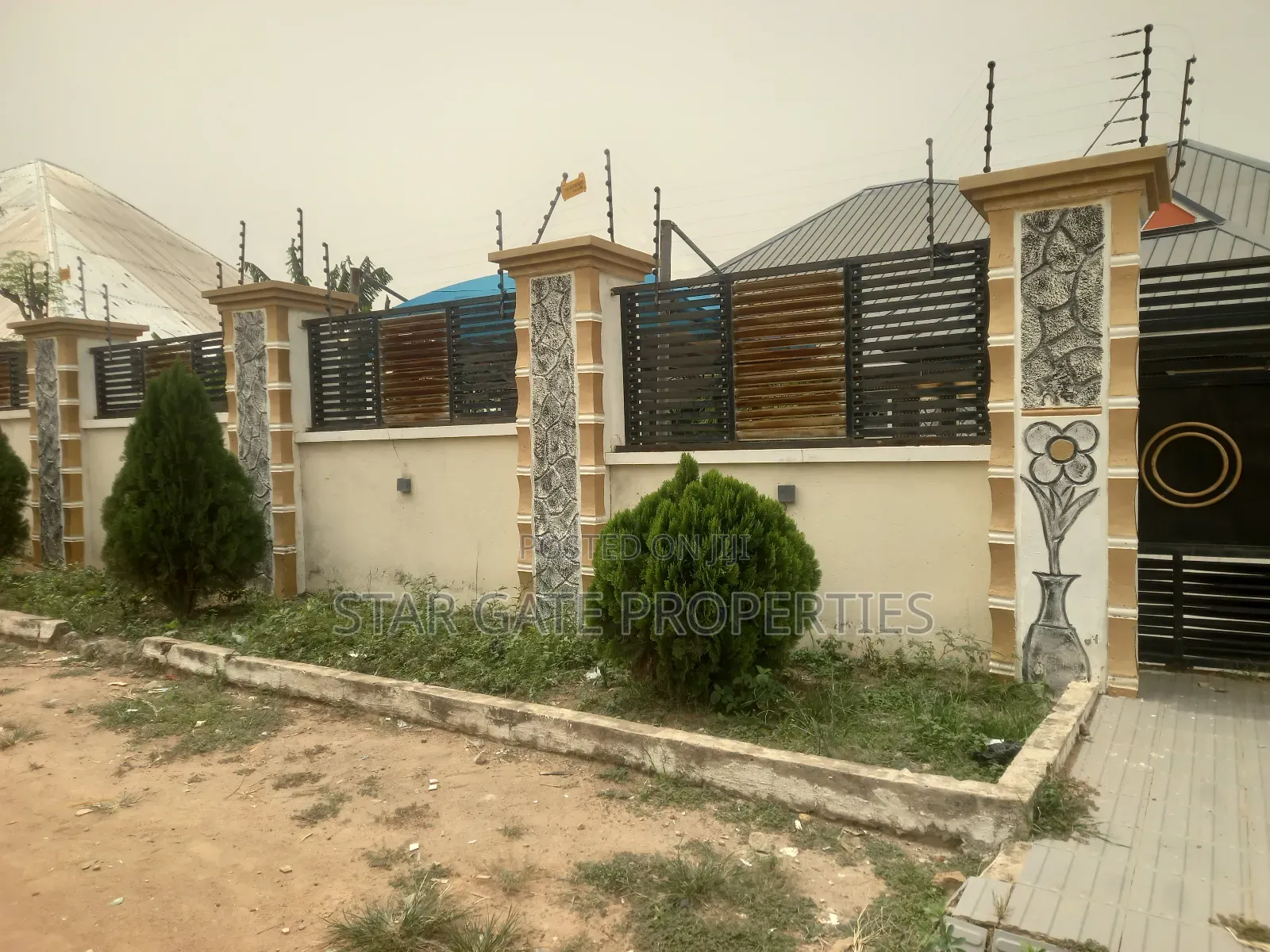 4bdrm House in Bosore, Near, Kwabre for sale