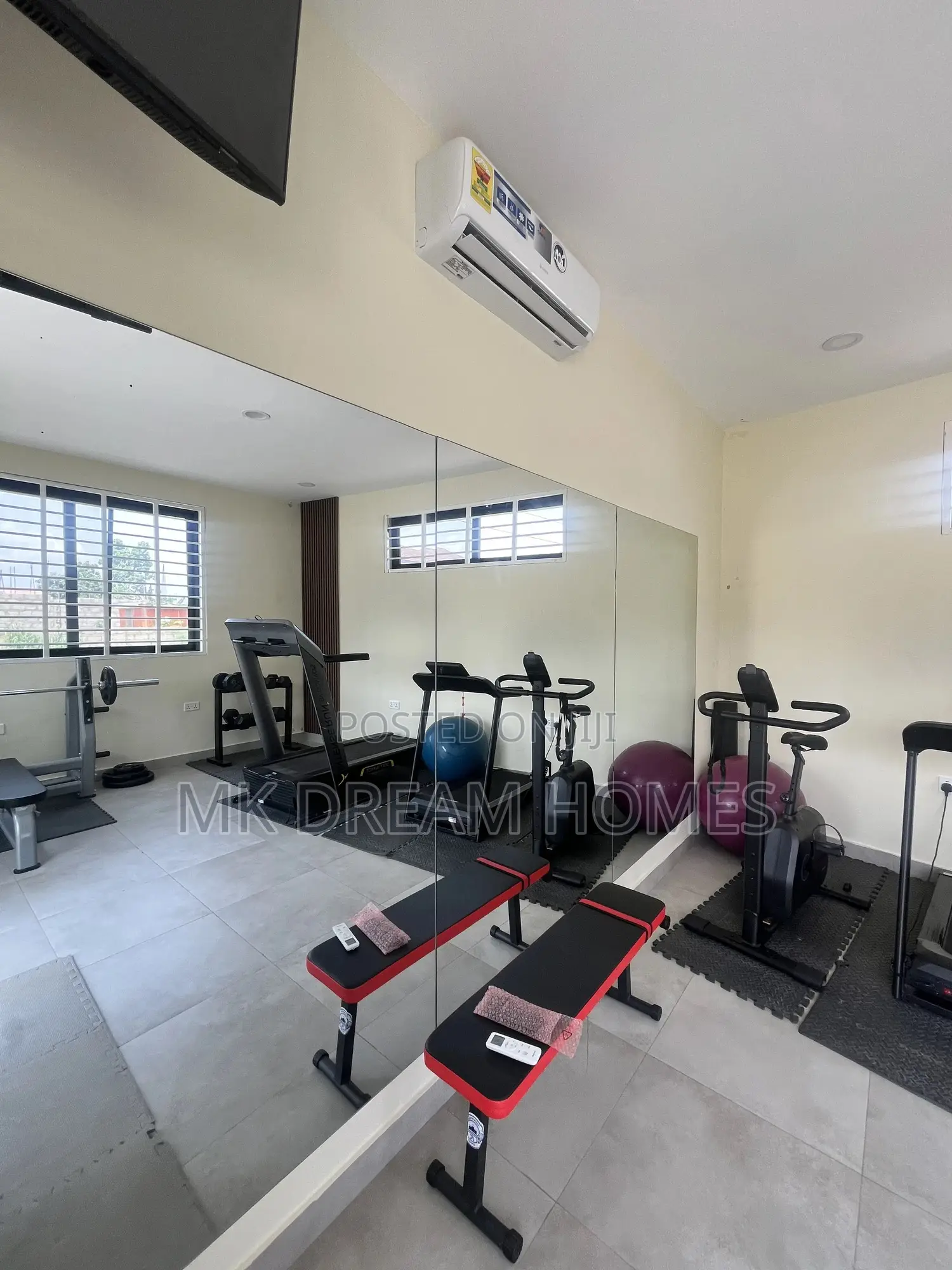2bdrm Apartment in Boundary Road Area for rent