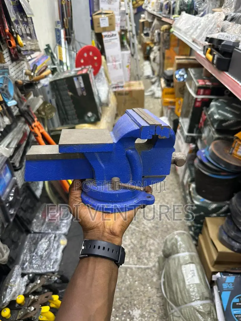 Bench Vice 4 Inches