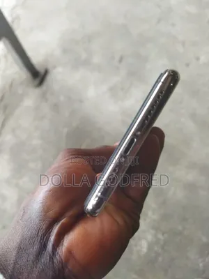 Apple iPhone XS Max 64 GB Gold