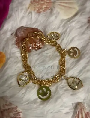 Bracelet (Gold)