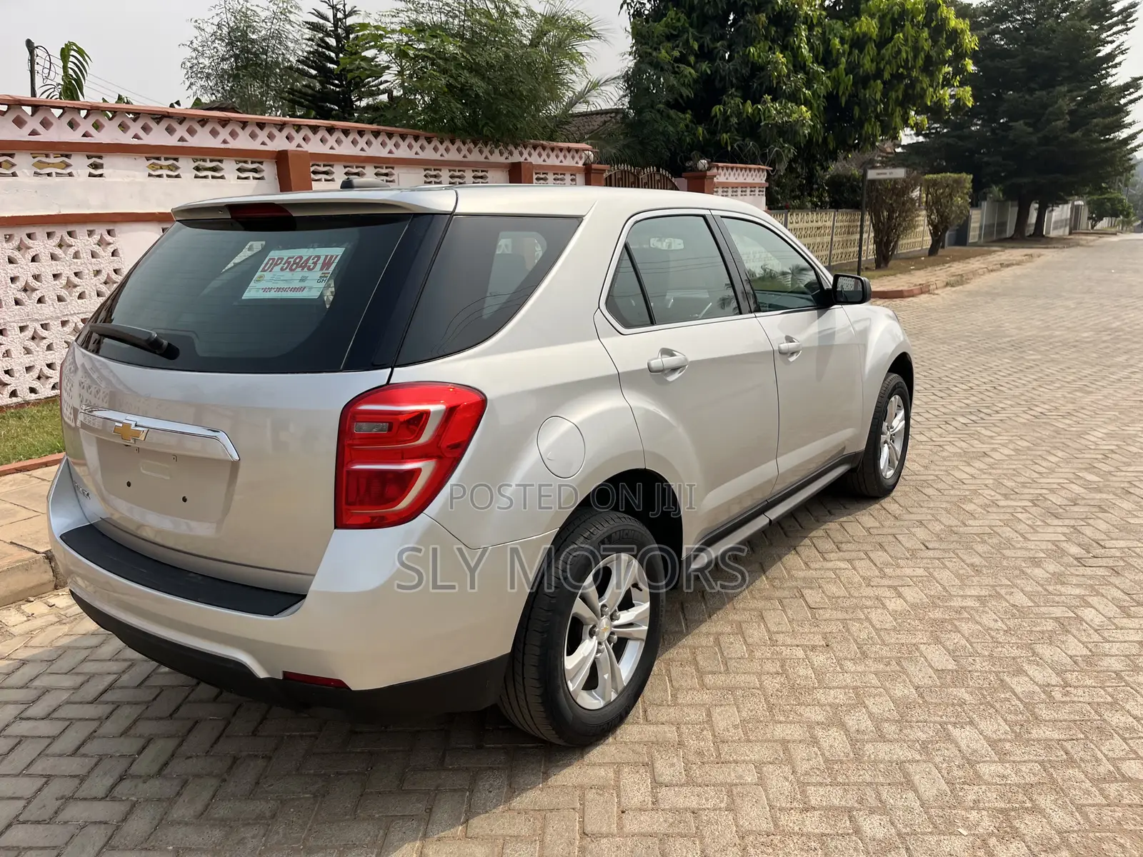 Chevrolet Equinox L FWD 2017 Silver