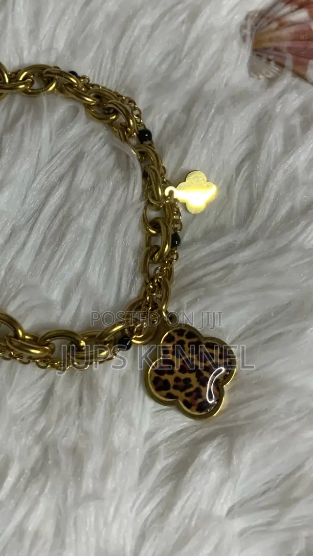 Bracelet (Gold)