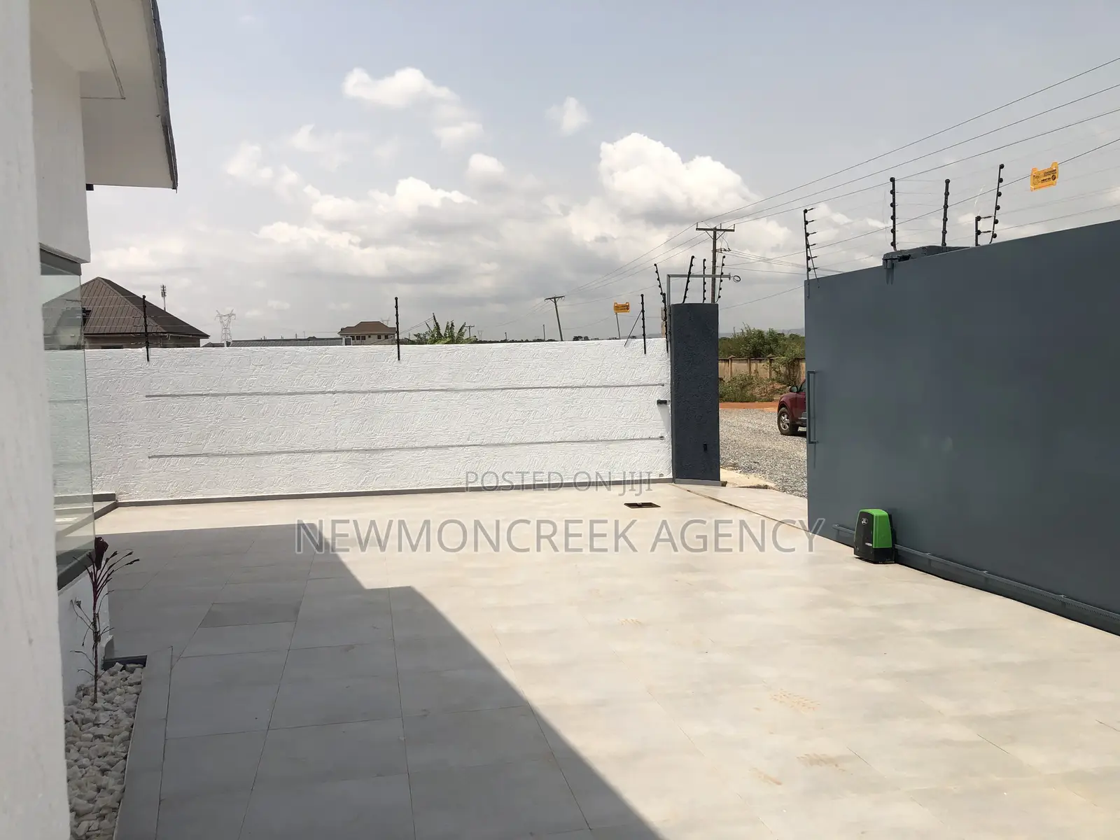 3bdrm Bungalow in Police City, Accra Metropolitan for sale