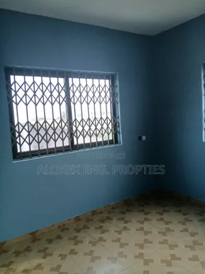 2bdrm Apartment in Ashieyie, Adenta for rent