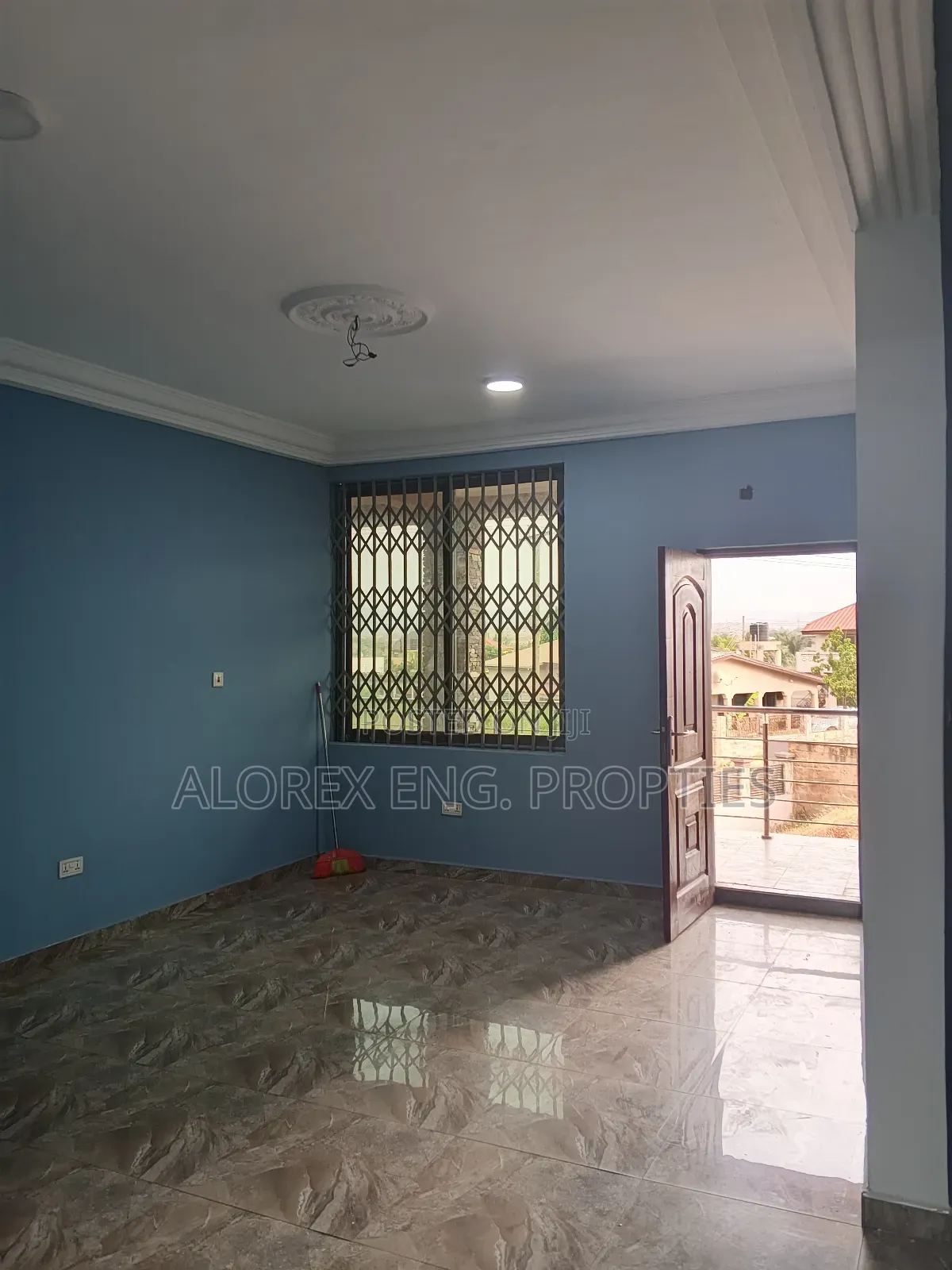 2bdrm Apartment in Ashieyie, Adenta for rent
