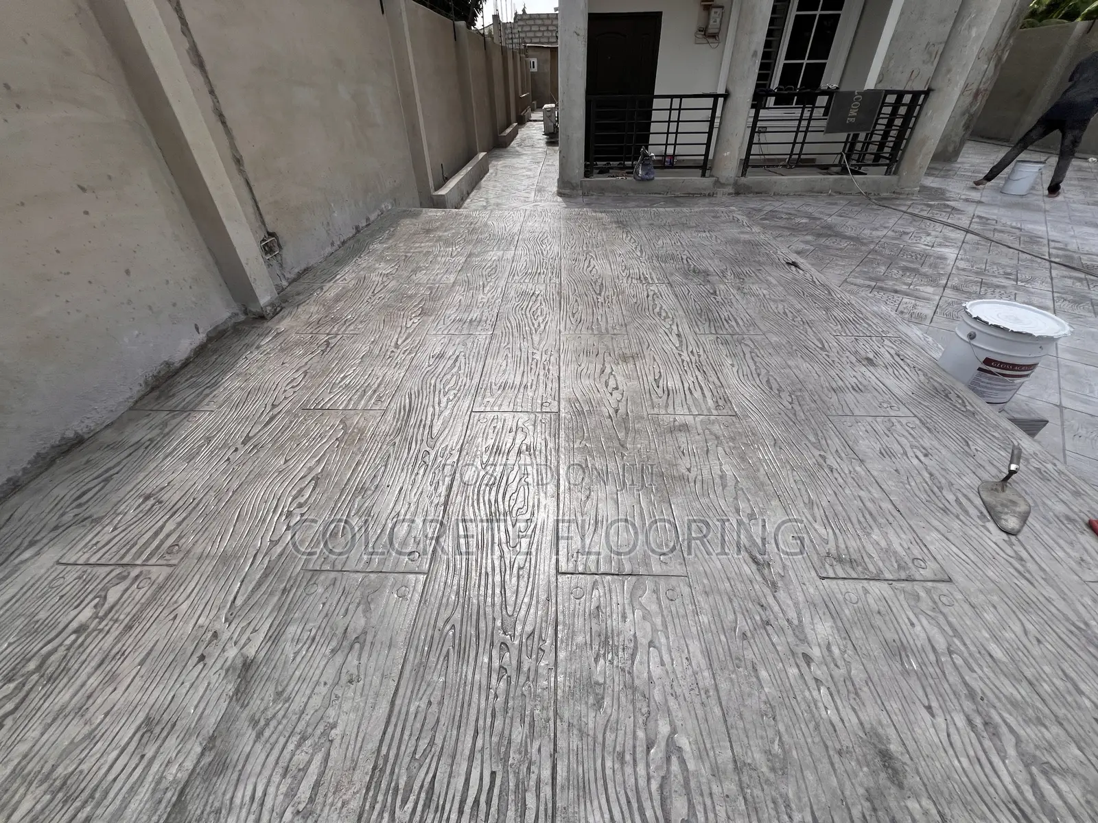 Stamped Concrete Polish Varnish Sealer