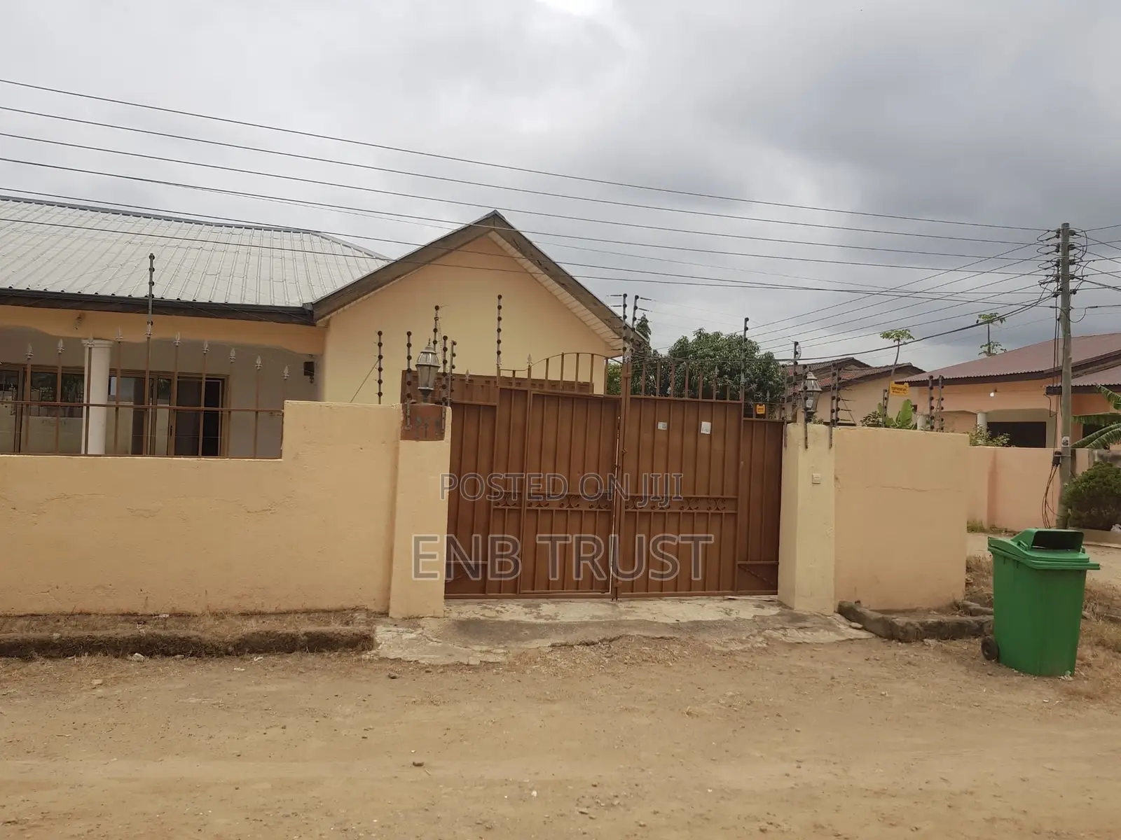 3bdrm House in Satellite, Amasaman for sale