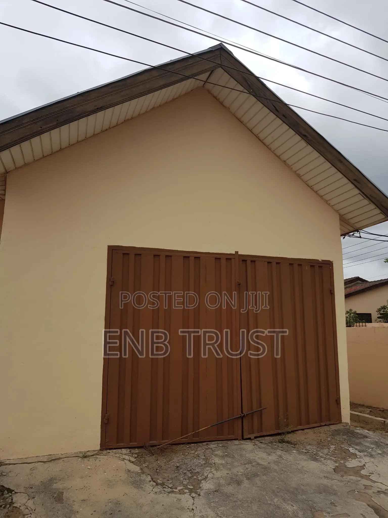3bdrm House in Satellite, Amasaman for sale