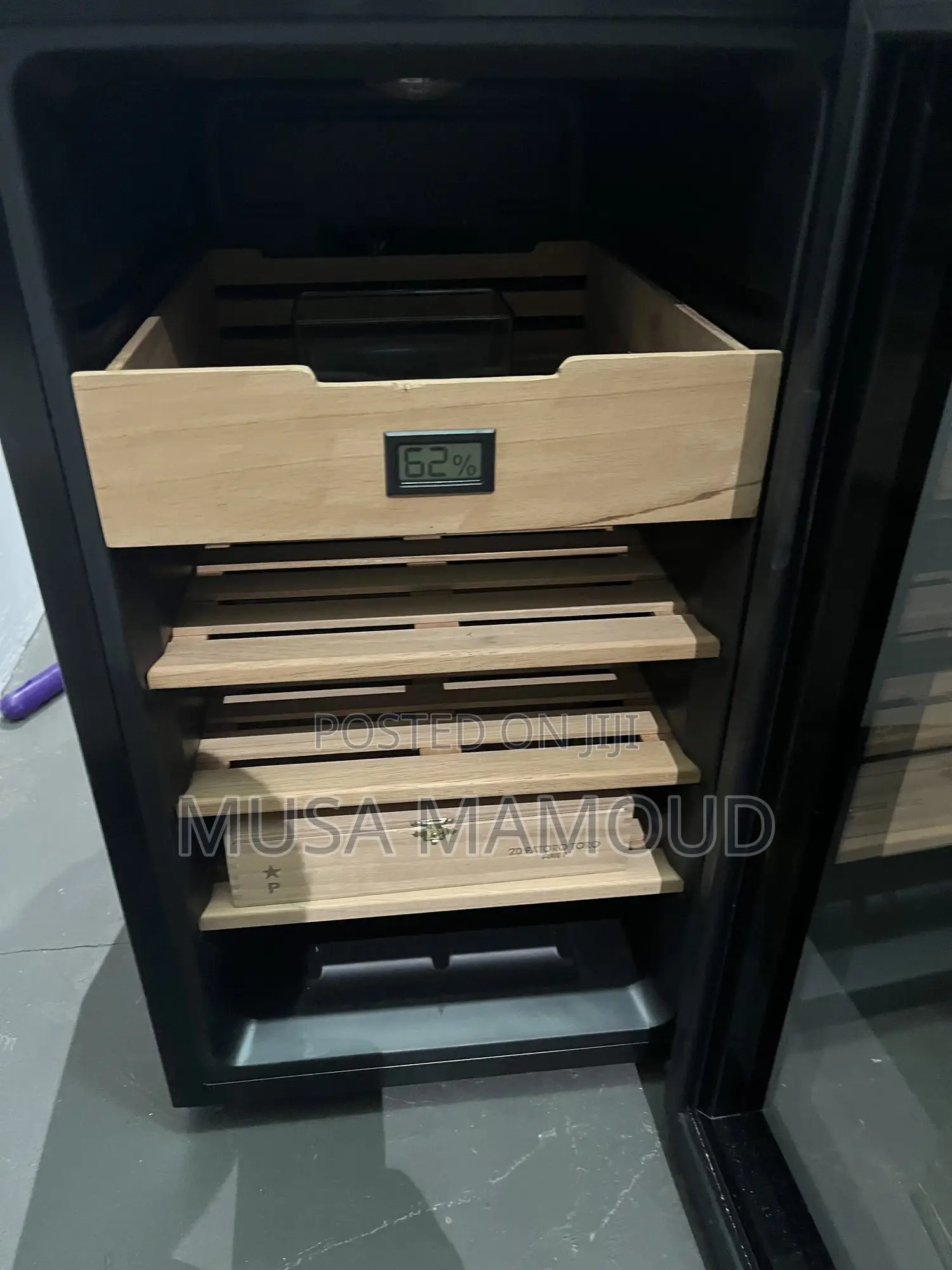 Cigar Humidor