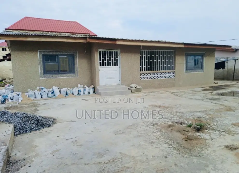 4bdrm House in Dansoman for sale