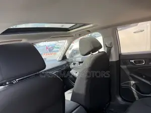 Honda Civic EX-L 2022 White