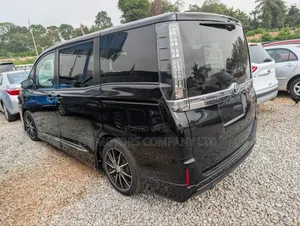 Toyota Voxy 2015 Black