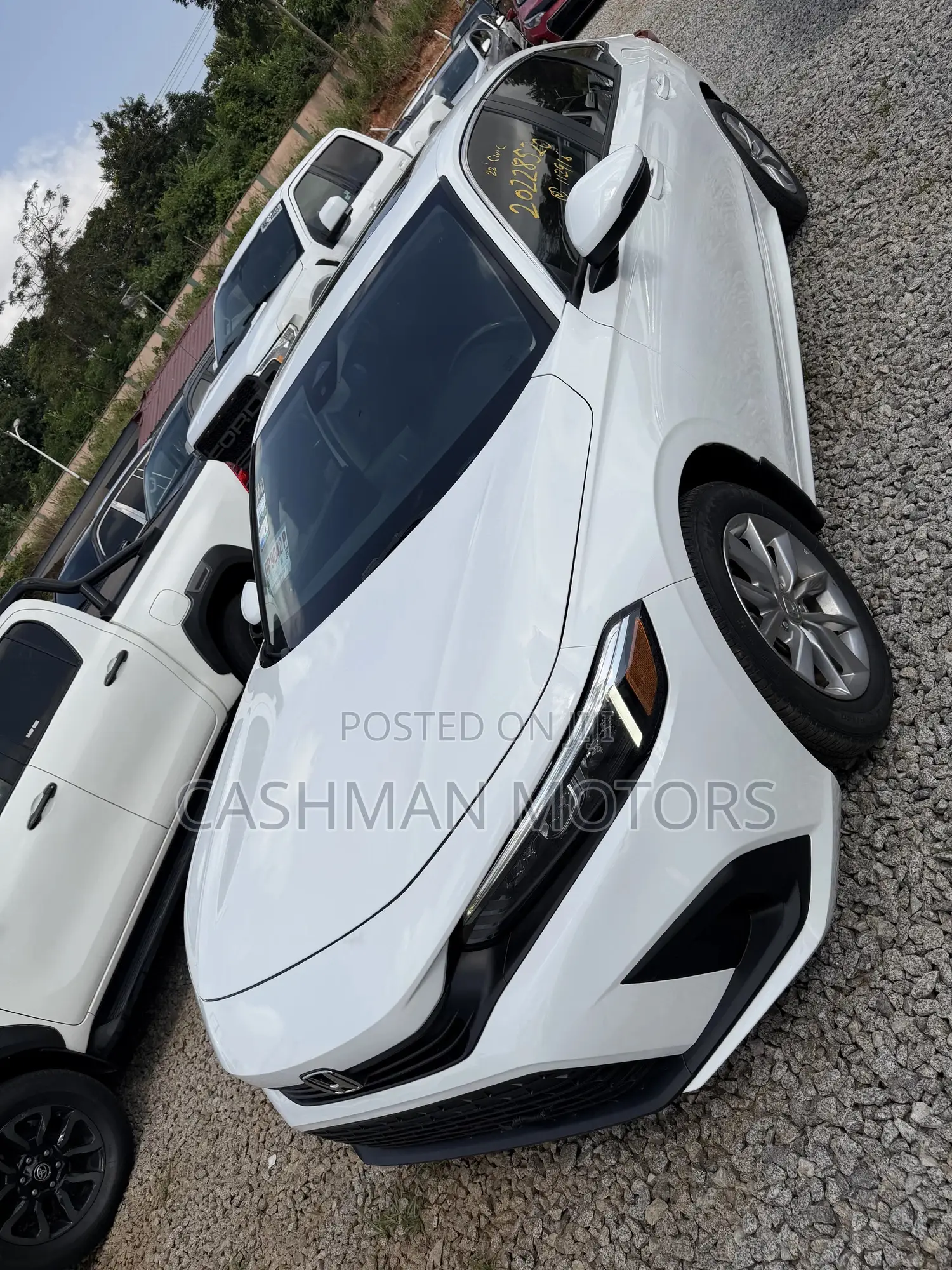 Honda Civic EX-L 2022 White