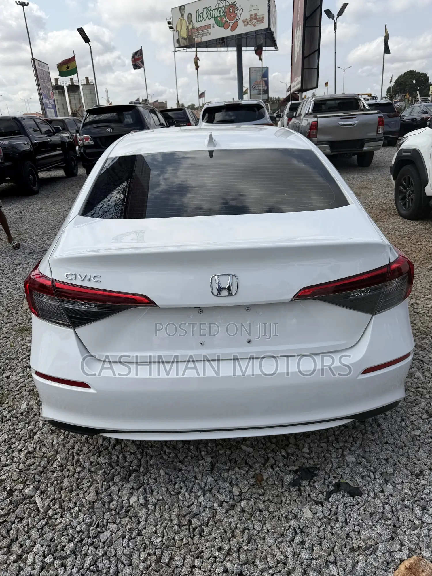 Honda Civic EX-L 2022 White