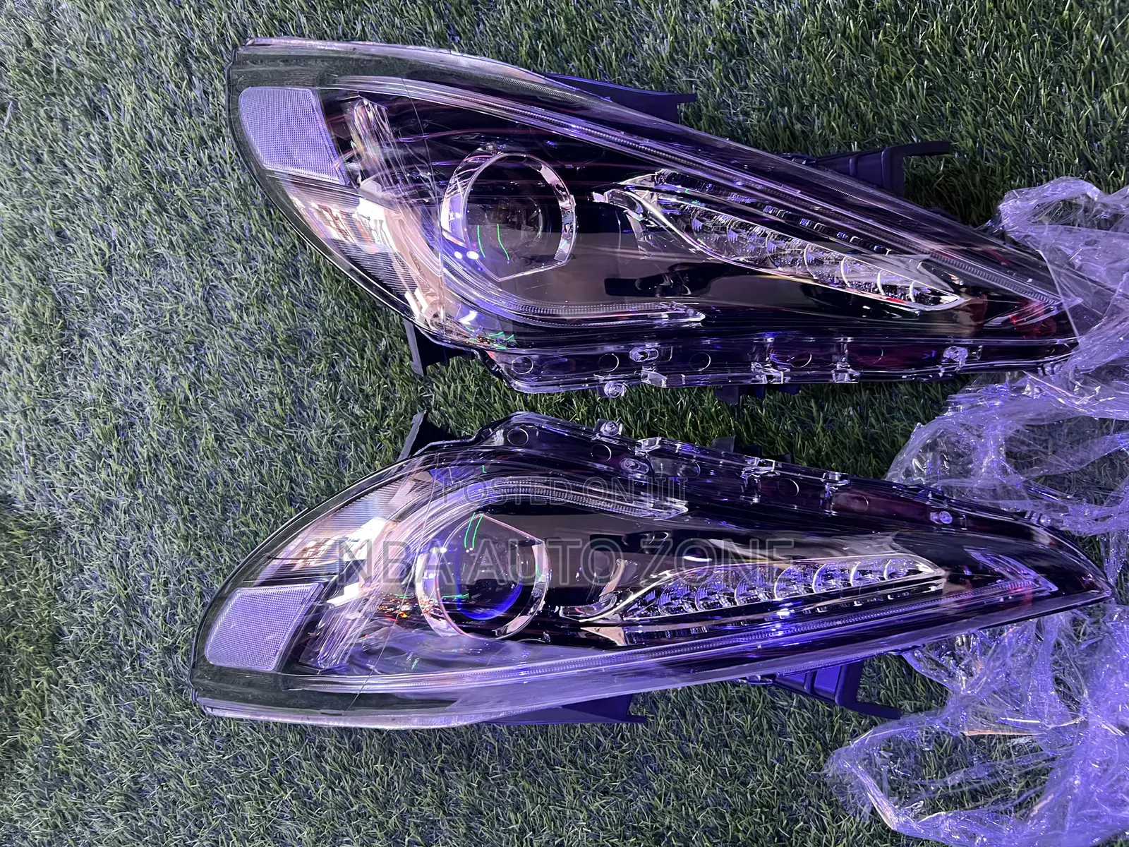 Hyundai Santa 2011-15 Spec Head Light Pair