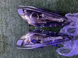 Hyundai Santa 2011-15 Spec Head Light Pair