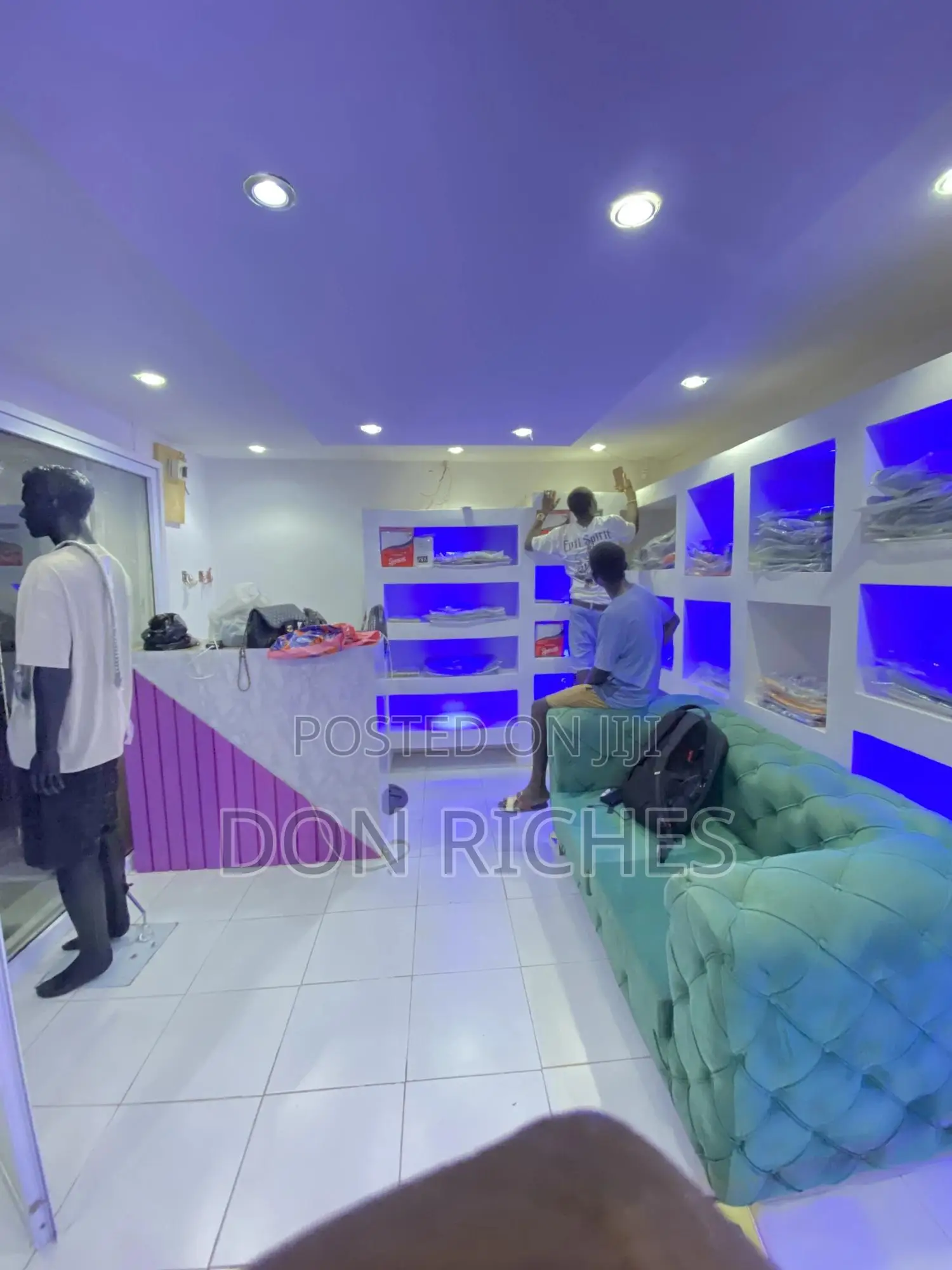Boutique Shop Space For Rent In Teshie