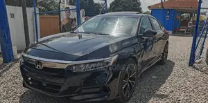 Honda Accord Touring 2.0T 2018 Black