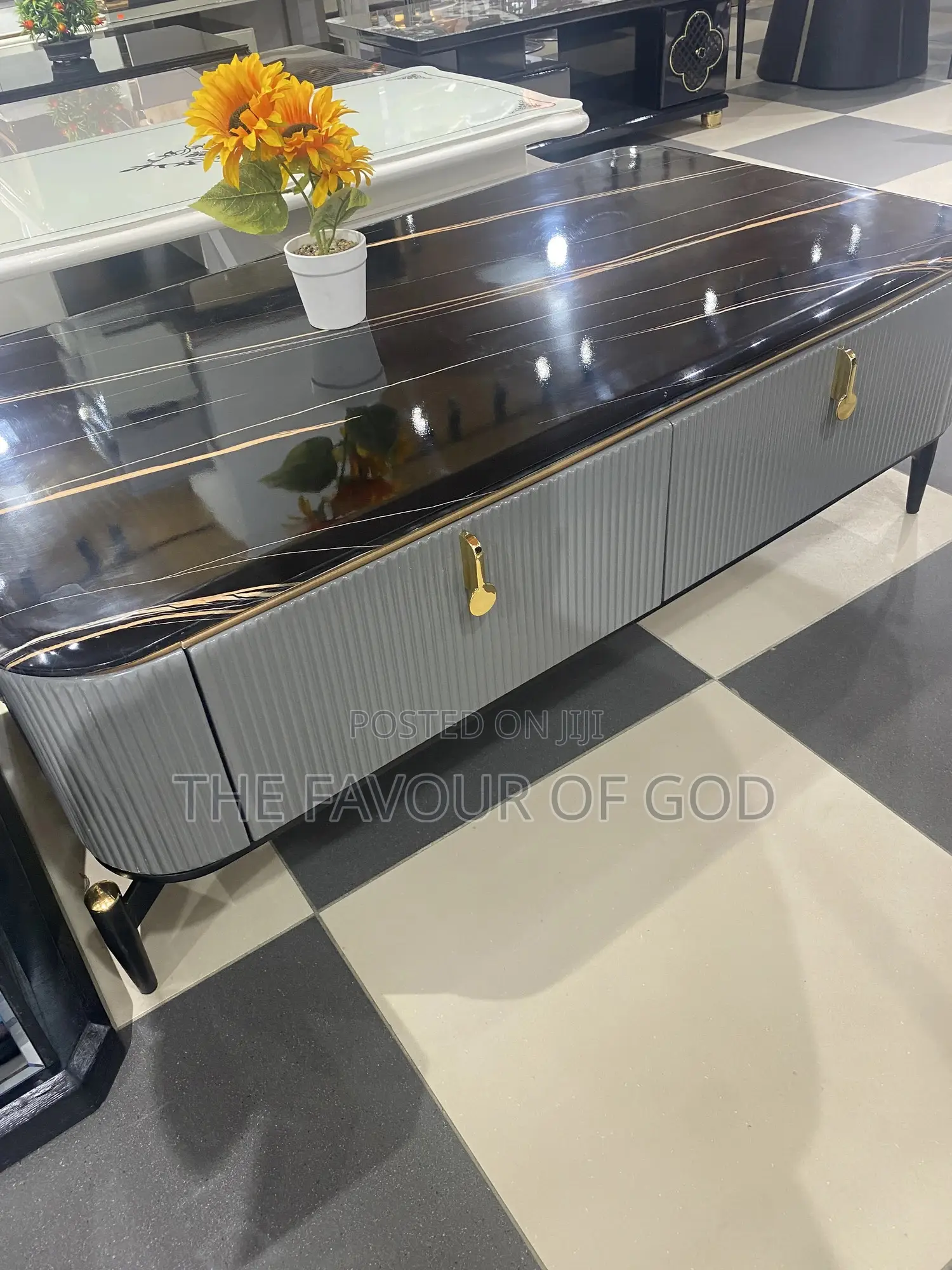 High Quality Marble Center Table
