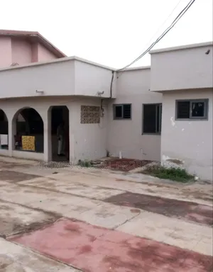 3bdrm House in Gbawe for sale