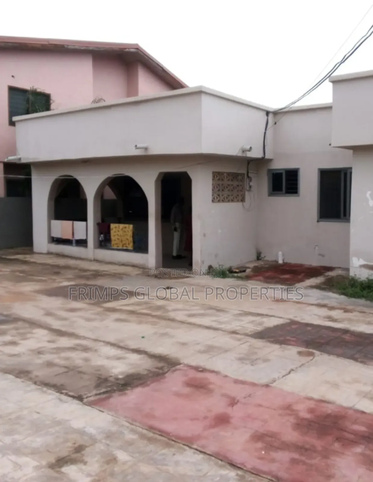 3bdrm House in Gbawe for sale