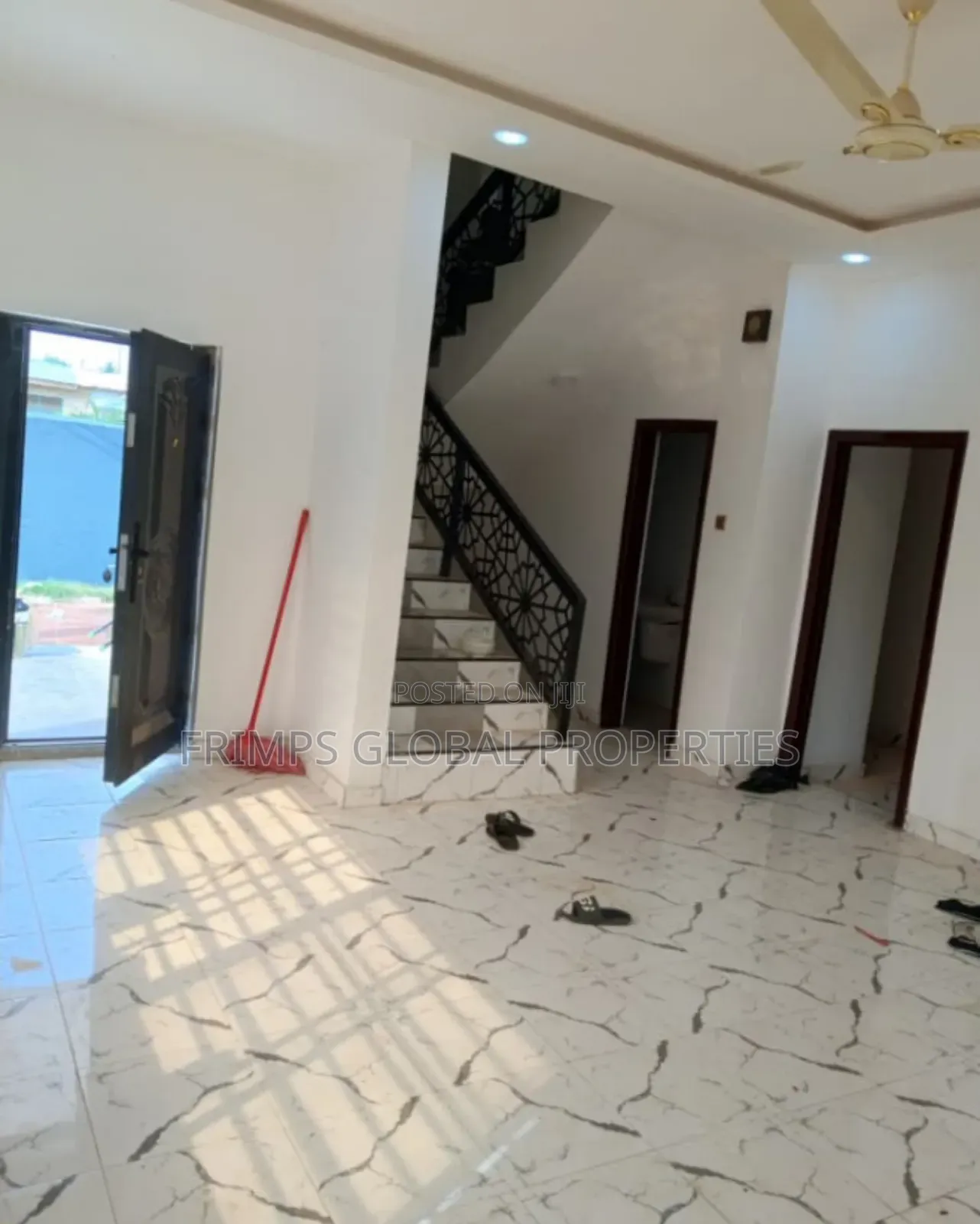 5bdrm House in Gbawe for sale