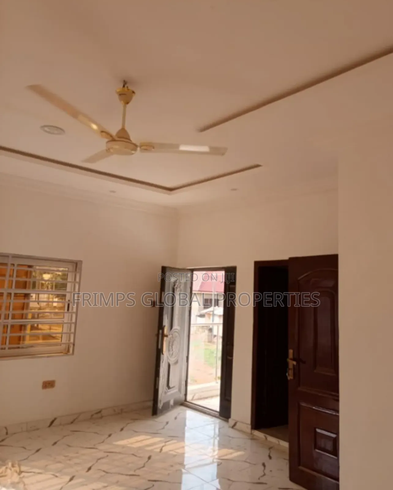 5bdrm House in Gbawe for sale