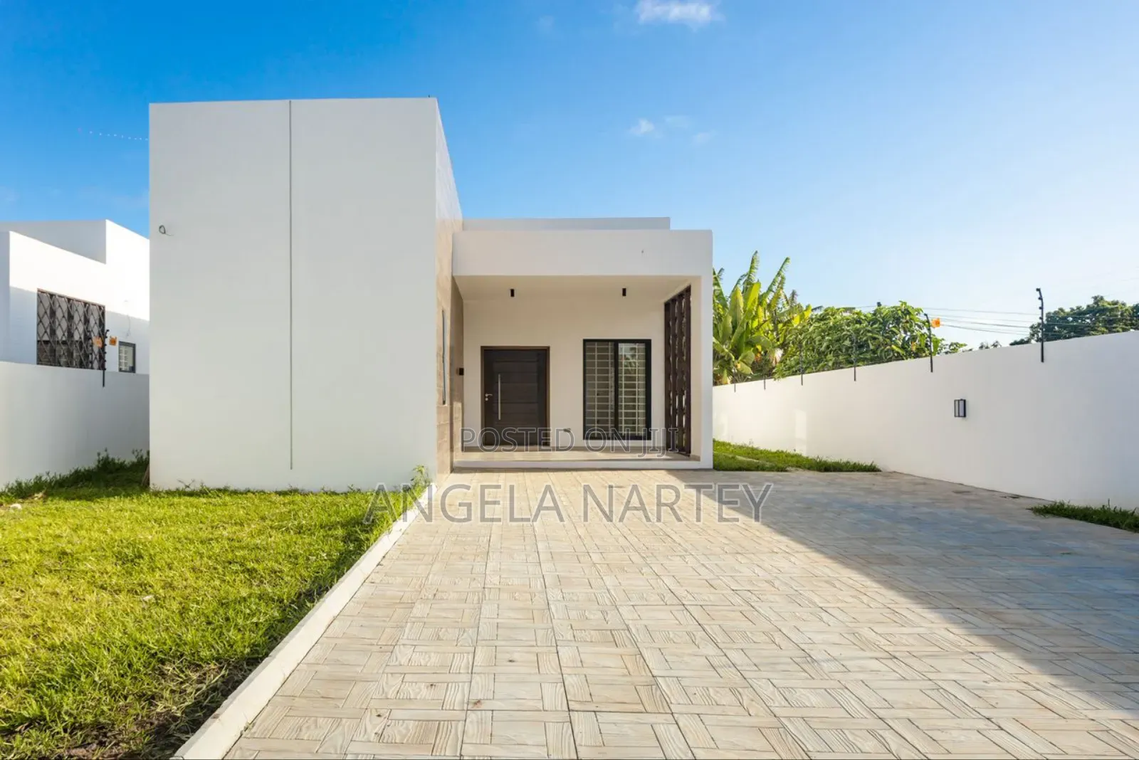 3bdrm House in Teshie Estates for sale