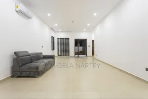 3bdrm House in Teshie Estates for sale
