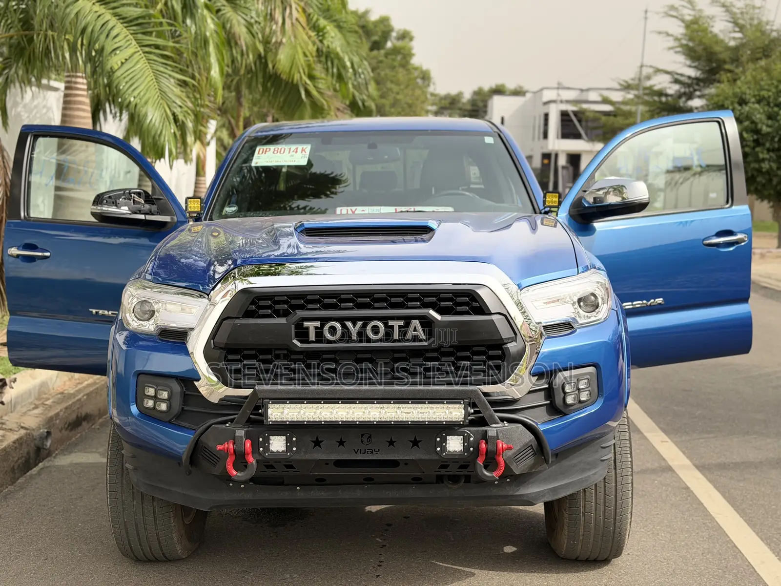 Toyota Tacoma Limited 2018 Blue