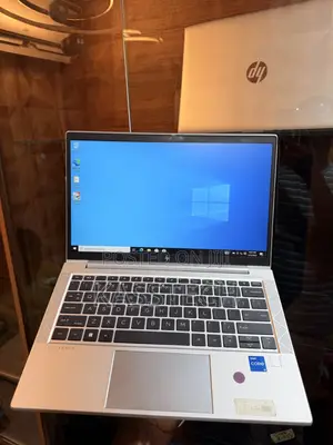 Laptop HP EliteBook 830 G8 16GB Intel Core I5 SSD 256GB