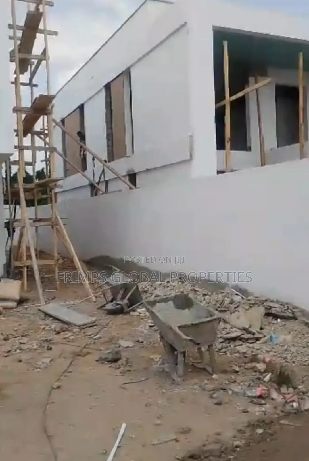 4bdrm House in Airport Residential Area for sale