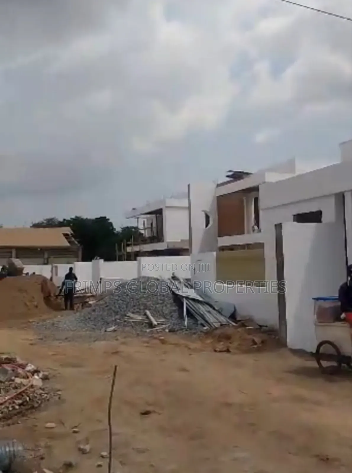 4bdrm House in Airport Residential Area for sale