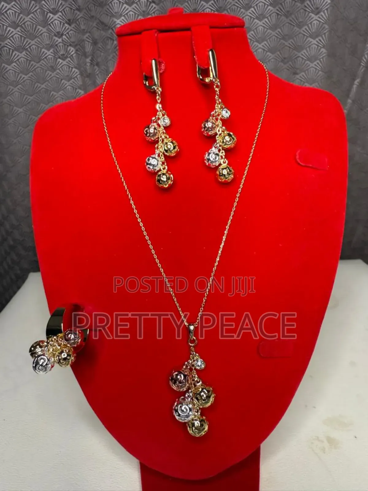 Jewelleries