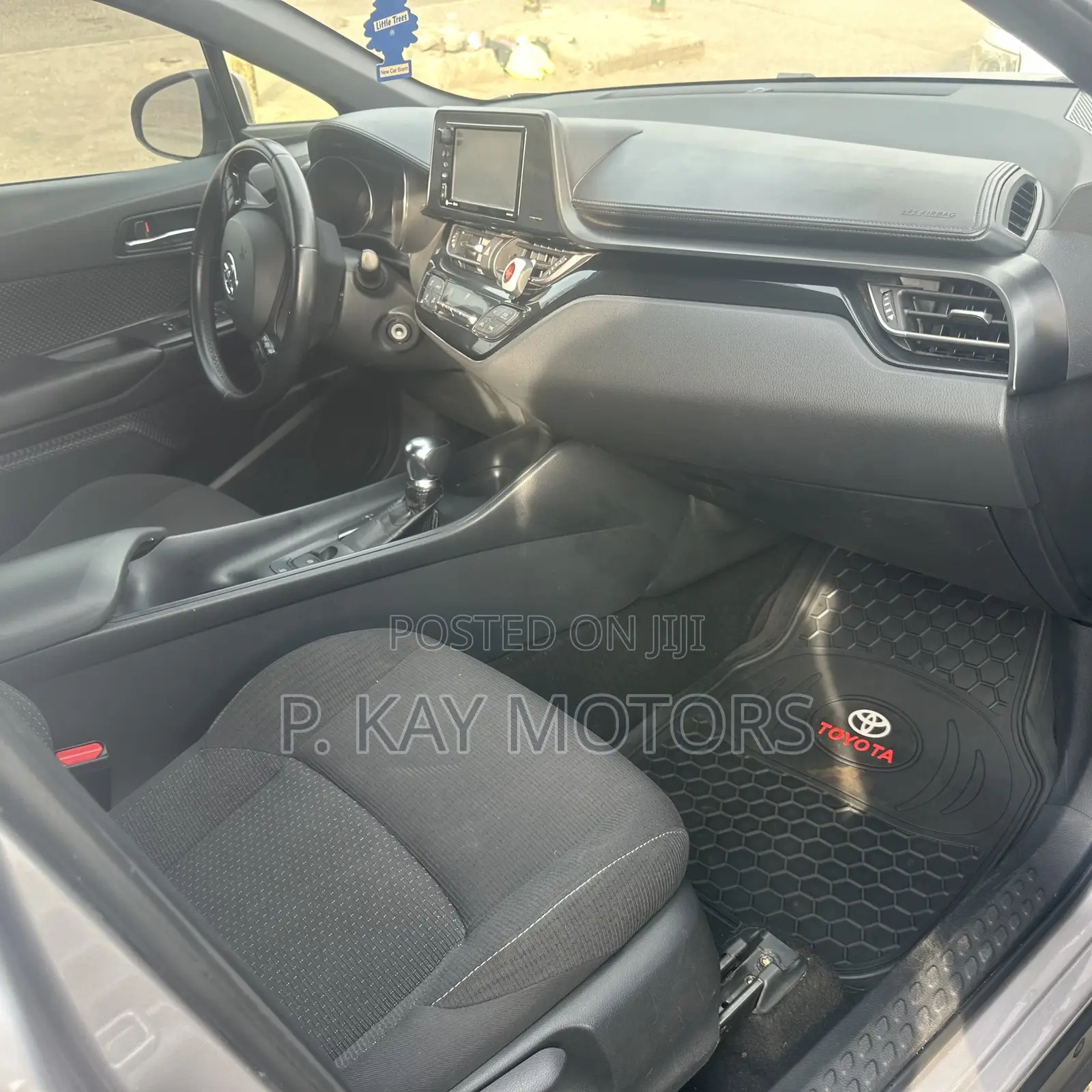 Toyota C-HR XLE Prermium FWD (2.0L 4cyl 2AM) 2018 Gray
