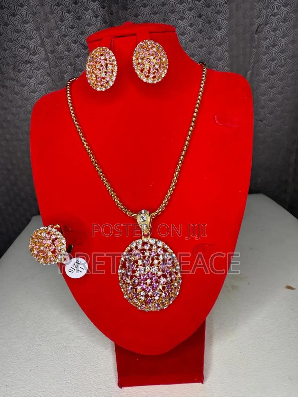 Jewelleries