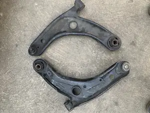 Toyota Vitz/Yaris Control Lower Arm Pair