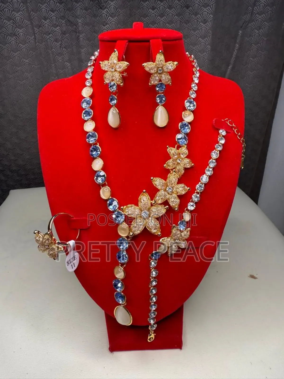 Jewelleries