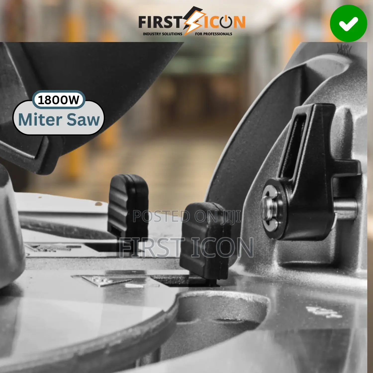 12" Makita Slide Compound Miter Saw - Ls1219l