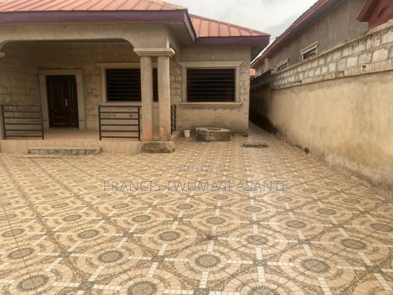 5bdrm House in Jsv Properties, Kumasi Metropolitan for sale