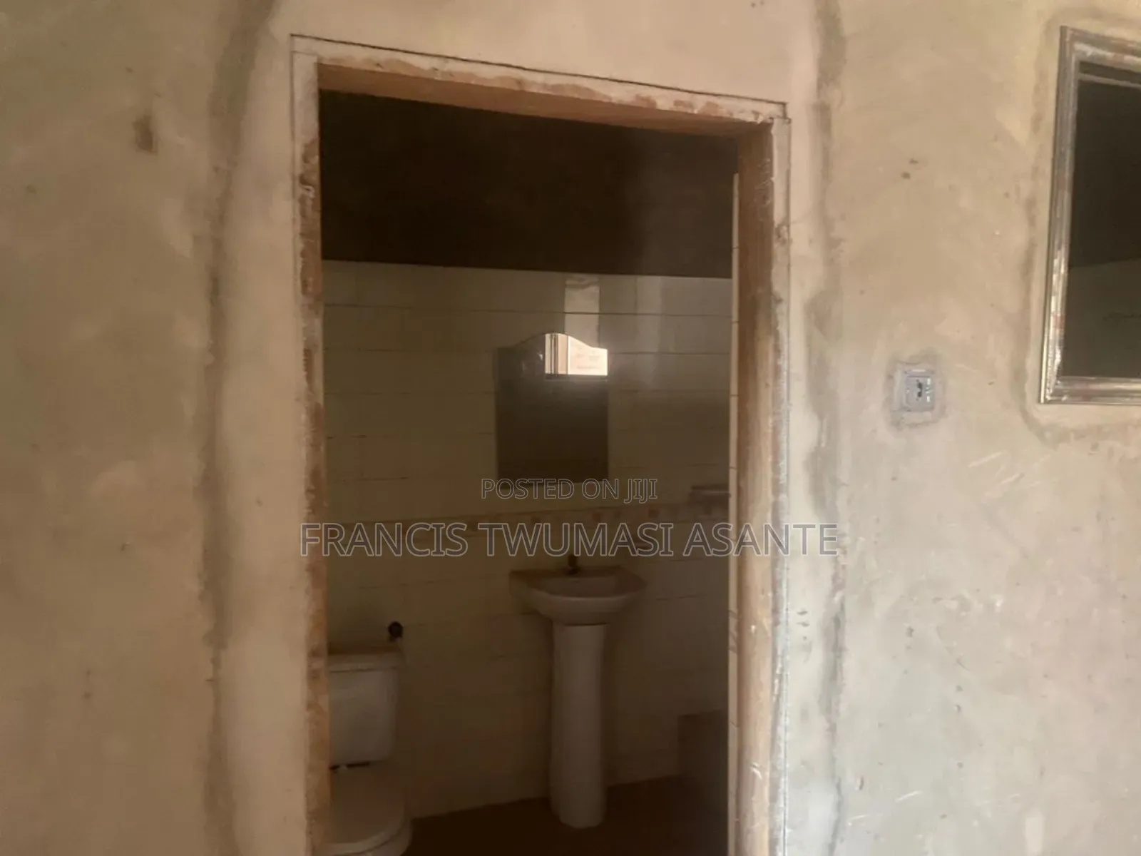 5bdrm House in Jsv Properties, Kumasi Metropolitan for sale