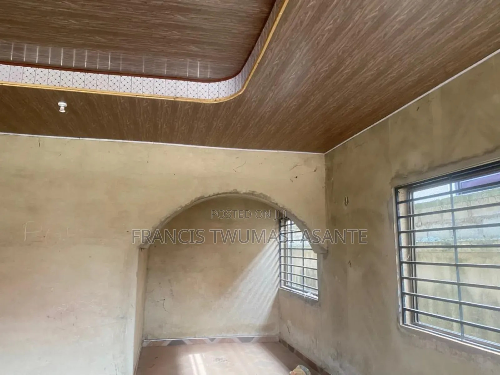 5bdrm House in Jsv Properties, Kumasi Metropolitan for sale