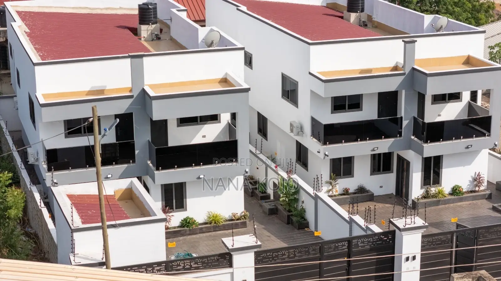 4bdrm House in Linview Homes, Weija for sale