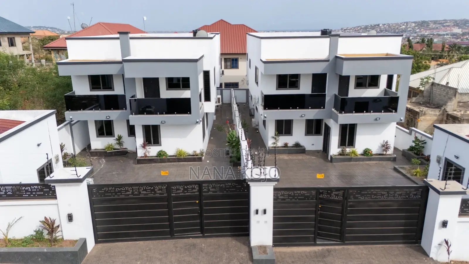 4bdrm House in Linview Homes, Weija for sale